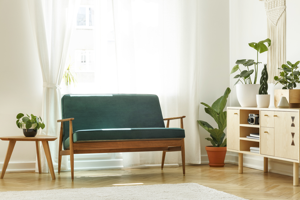Реставрация мебели в домашних условиях: обновление, обивка, декор, малярные работы
